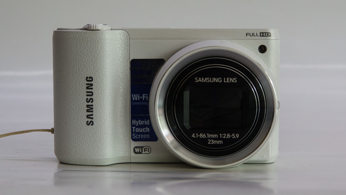 Samsung WB800F