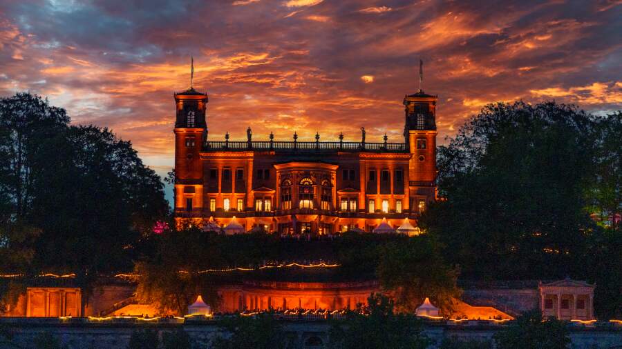 Bild Schloss Albrechtsberg während der Schlössernacht © HD-Graphy.de