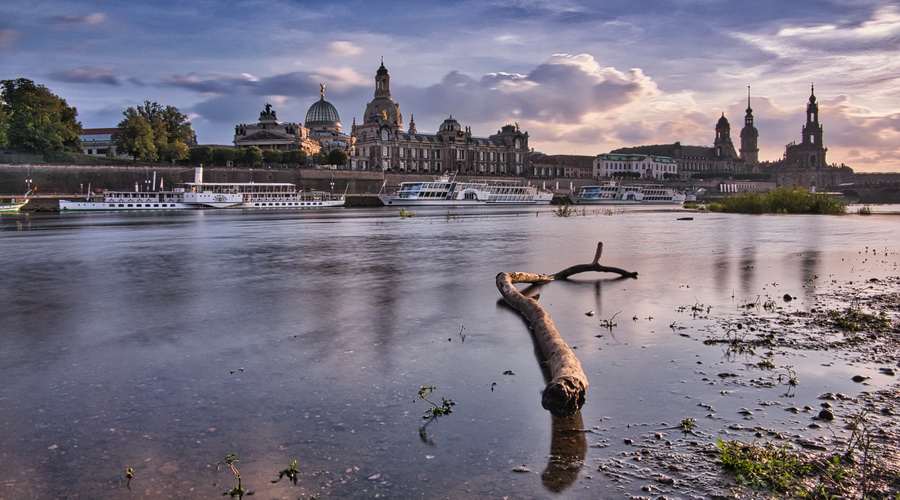 Bild Blick über die Elbe am Abend © HD-Graphy.de