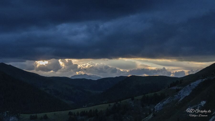 Großglocknerblick von der Nockalmstraße am Abend © HD-Graphy.de